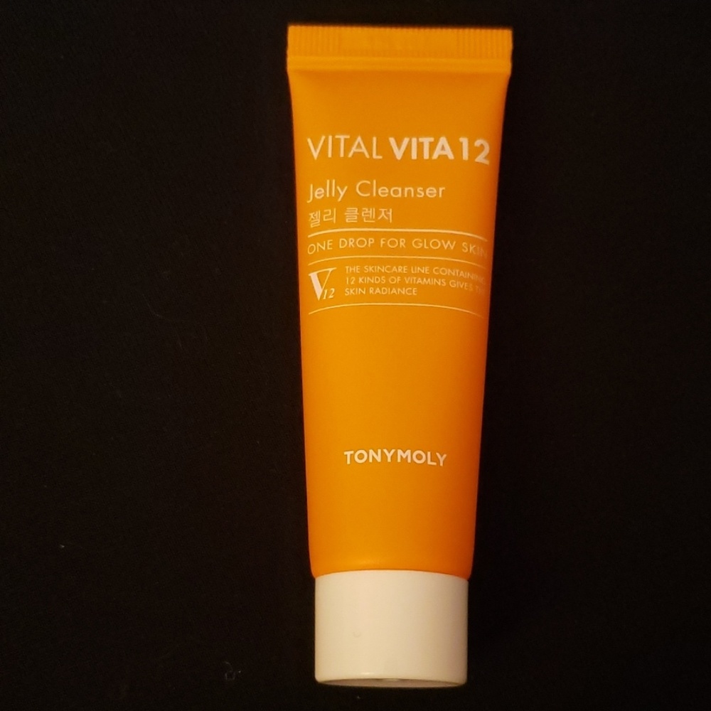 *4 for $10-CLOSET CLEANOUT* Jelly Cleanser